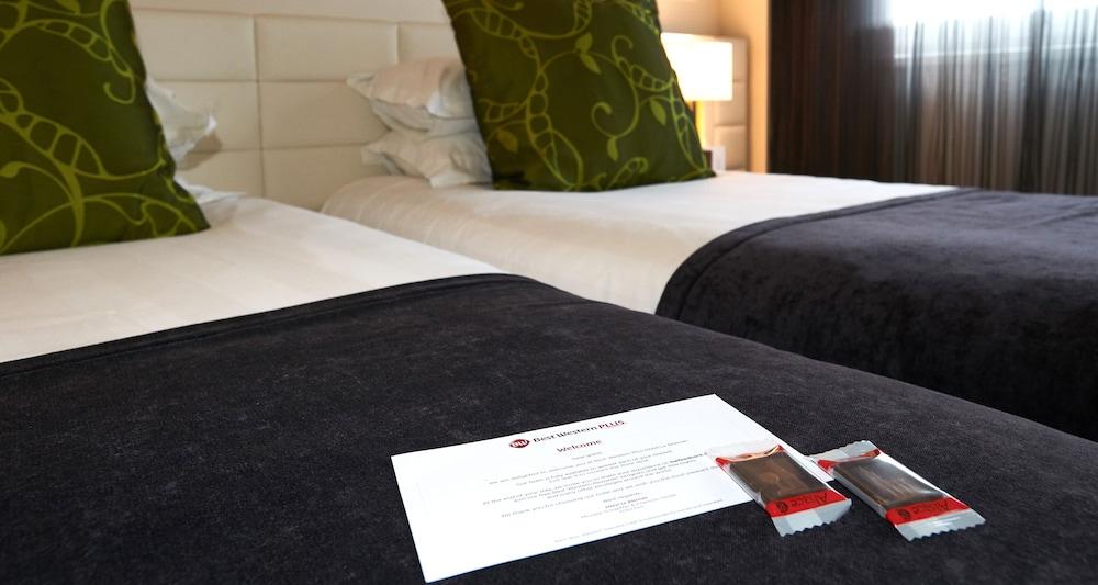 Best Western Plus Hotel Le Rhenan & Restaurant Chez Claude Dorlisheim Buitenkant foto